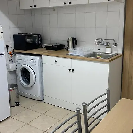 Lägenhet Lca1 Flat For Larnaca